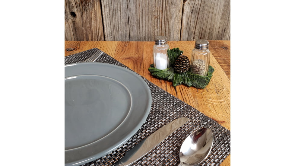 Rivers Edge Salt and Pepper Shakers, Pine Cone, 547