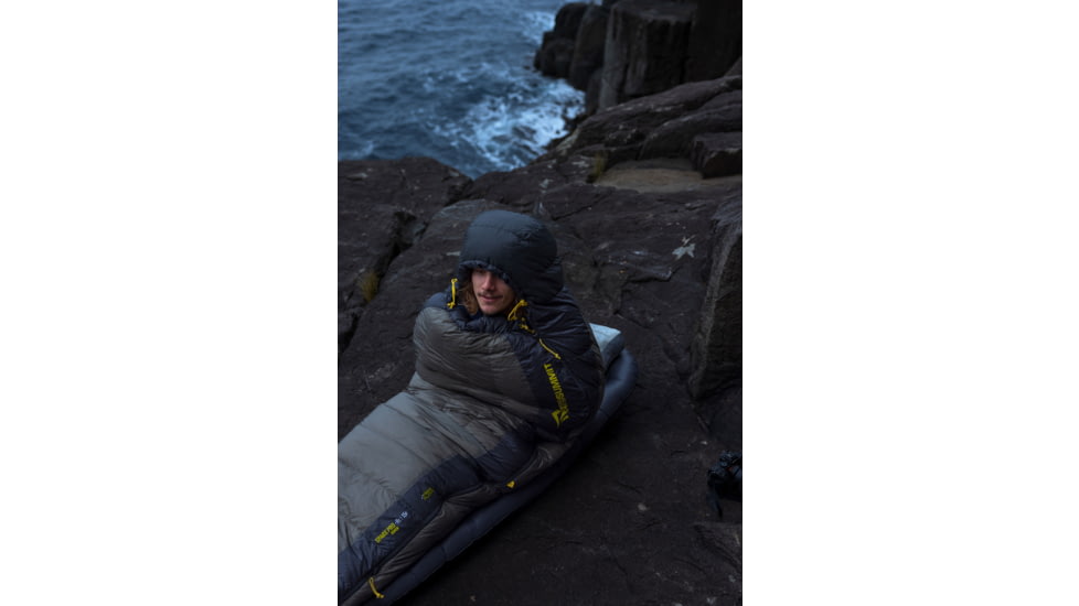 Sea to Summit Spark Pro Down 30F/-1C Sleeping Bag, Regular, Beluga Black, Regular, S2151