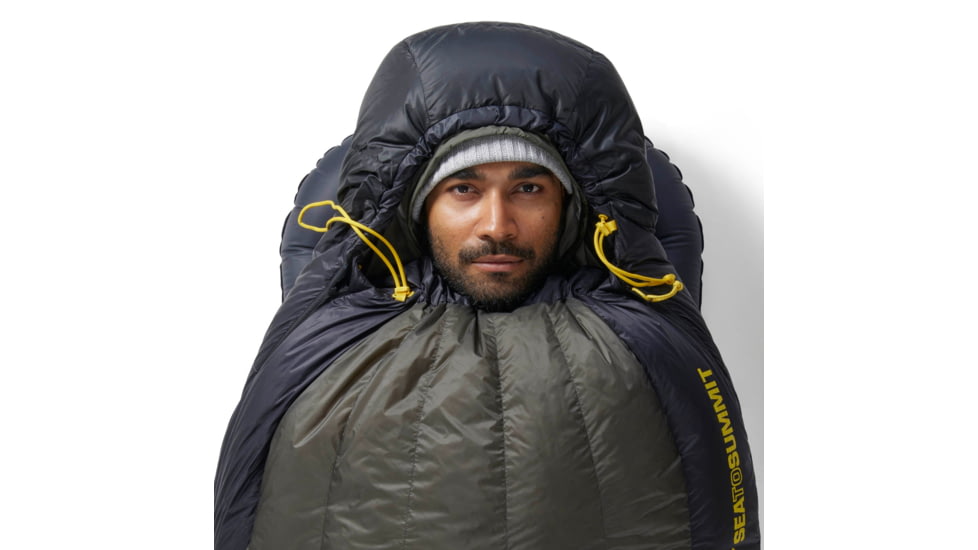 Sea to Summit Spark Pro Down 30F/-1C Sleeping Bag, Regular, Beluga Black, Regular, S2151