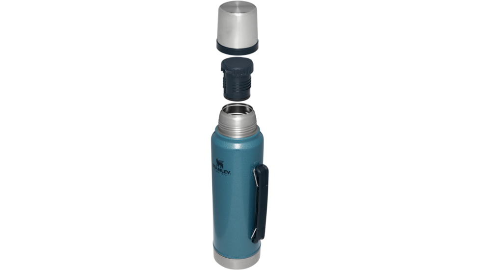 Stanley The Legendary Classic 1.1 qt Bottle, Hammertone Lake, 1.1 qt / 1.0 L, 10-11344-005