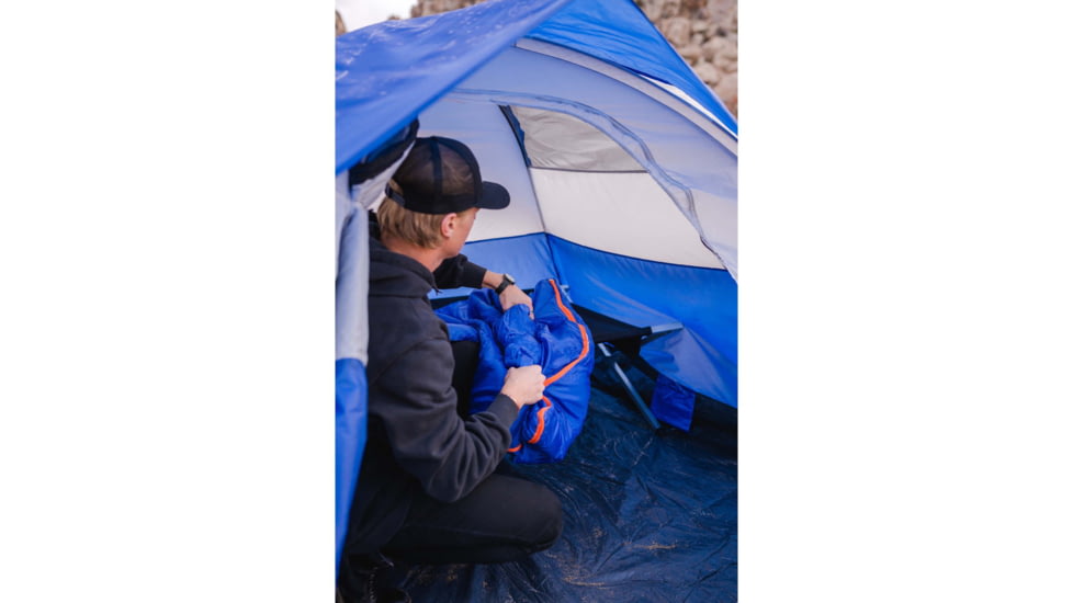 Stansport Redwood 30x75in Rectangular Sleeping Bag 520