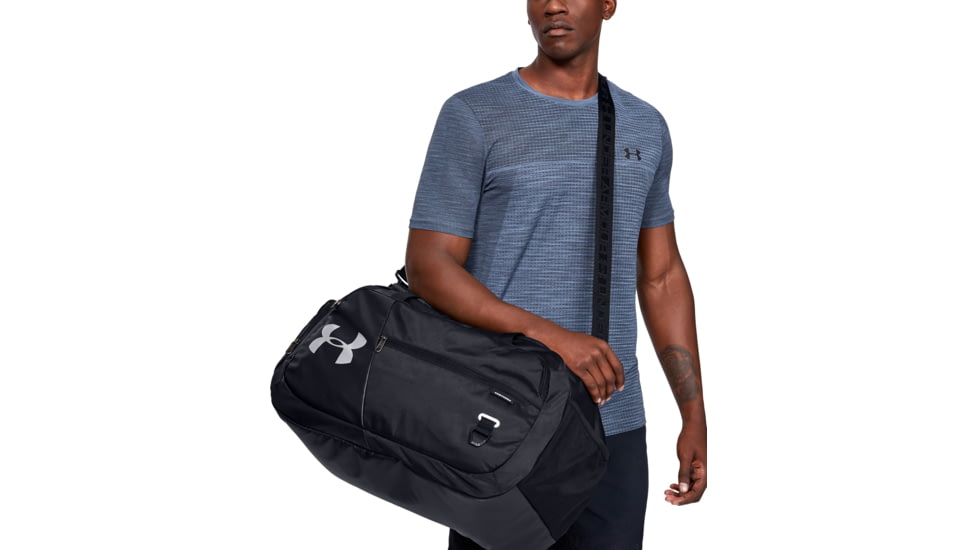 Under Armour UA Undeniable 4.0 Medium Duffle Bag, Black, One Size Fits All, 1342657001OSFA