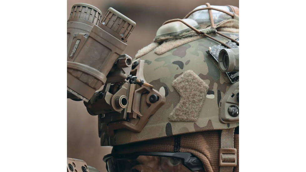 Unity Tactical Unity Tactical SUMMIT NVG Shroud Helmet, Black, CT-99-00073