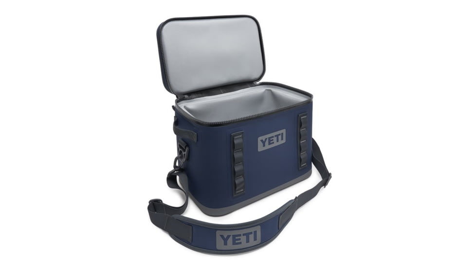 Yeti Hopper Flip 18 Soft Cooler, Navy, 18, 18060131426