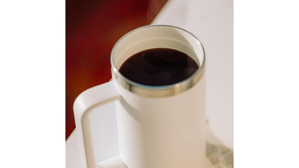 Yeti Rambler 24 oz Mug w/MagSlider Lid
