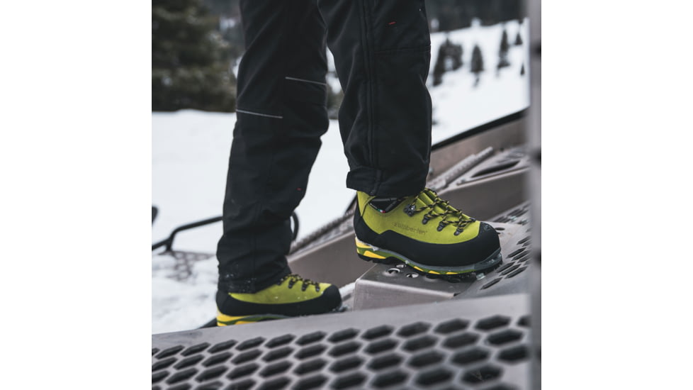 Zamberlan Mountain Lite GTX S3 Boots - Men's,Acid Green,8, 5090AGM-42-8